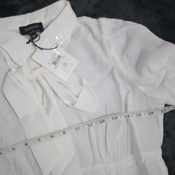 NWT Collared Necktie Ivory Work Blouse. - Picture 8 of 9